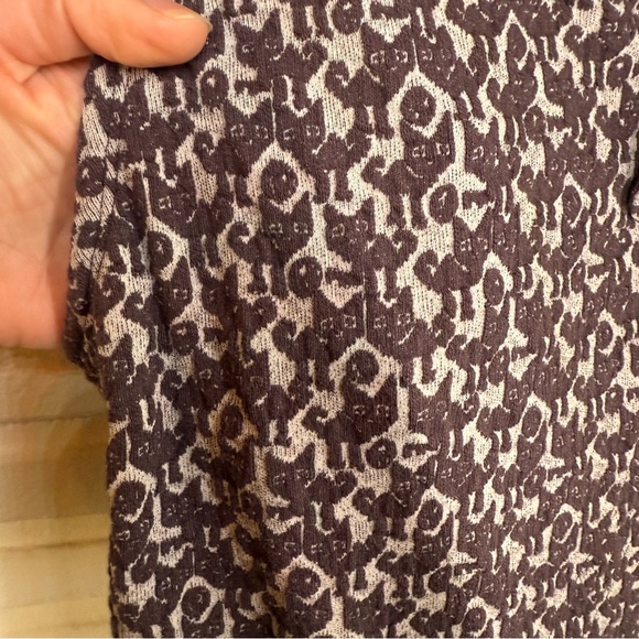 Maeve Gray and Black Tomcat Cat Print Sleeveless Blouse, Women’s Size Medium - Picture 3 of 10